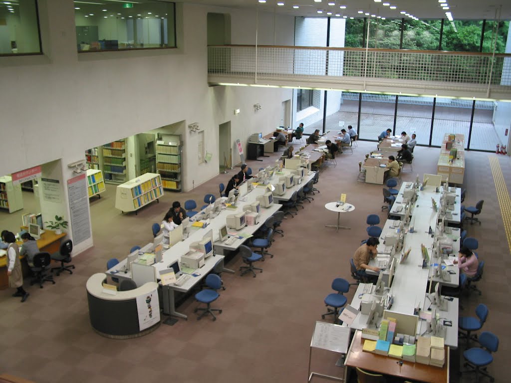 Tokyo Metropolitan Library 東京都立中央図書館 by plumgarden