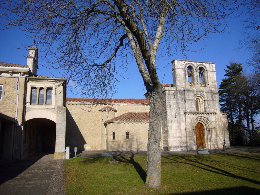 Monasterio de Estíbaliz by Guillermo & Estibali…