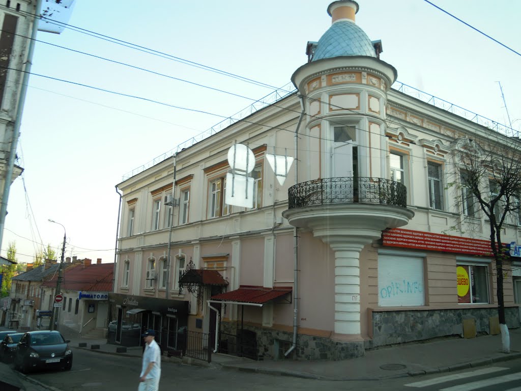 Lenins'kyi District, Vinnytsia, Vinnyts'ka oblast, Ukraine by Alex Janchuk