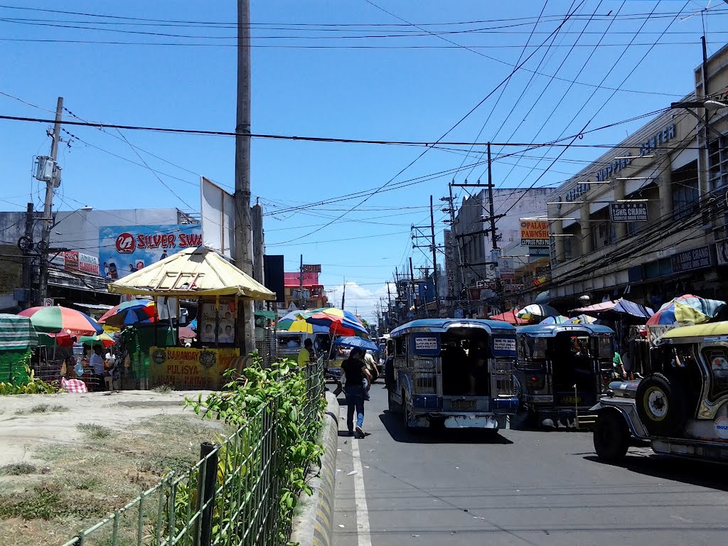 Baclaran, Parañaque, Metro Manila, Philippines by emilon