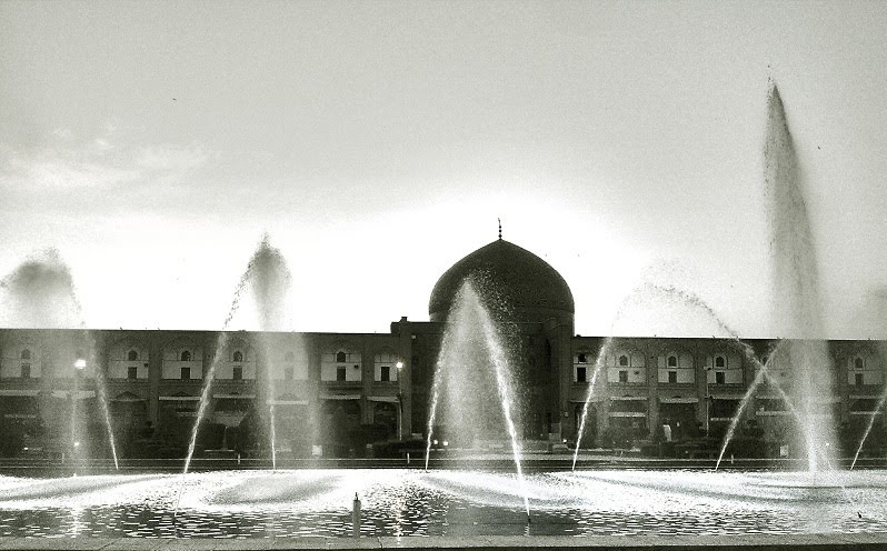 Ghale Tabre, Isfahan, Isfahan Province, Iran by Sajjad Mahdiun