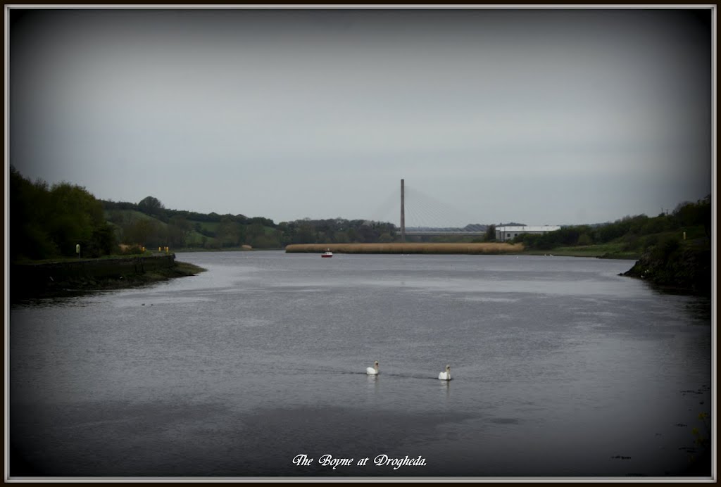 The Boyne at Drogheda. by noelfa