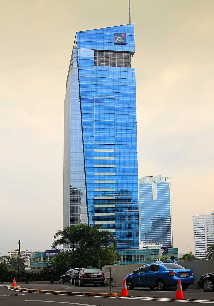 Gedung XL , Excelkomindo Mega Kuningan, Jakarta by ikung adiwar