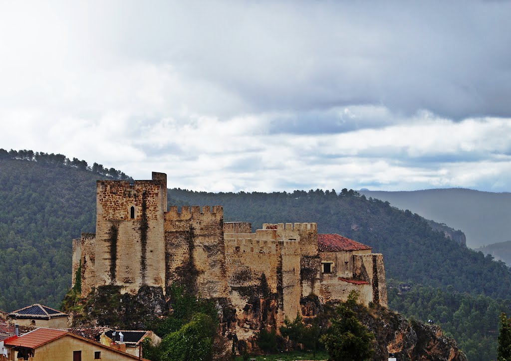 Castillo de Yeste by ergos35