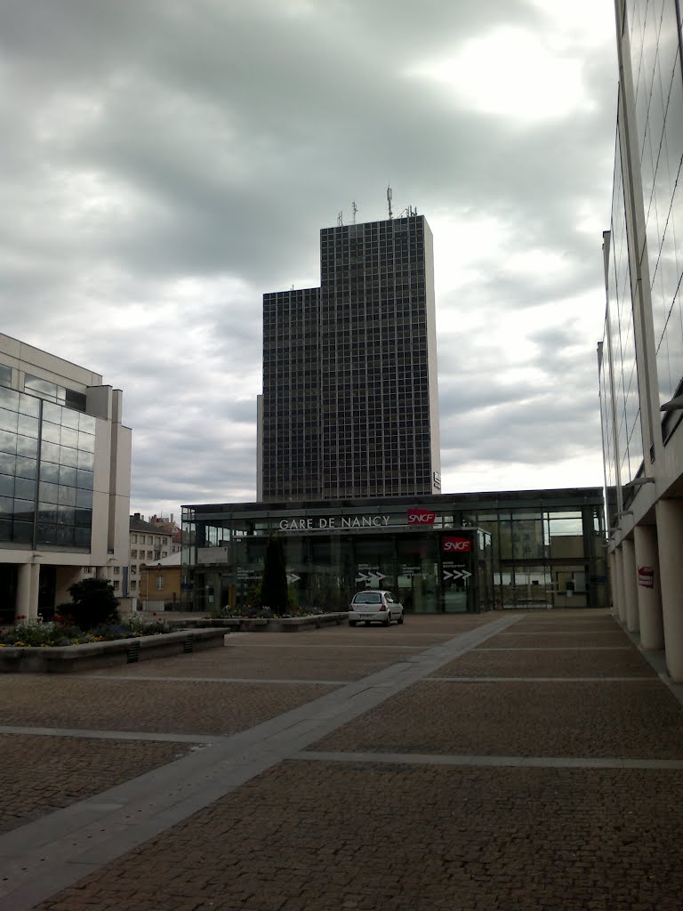 Gare sncf de Nancy, entrée St Léon by allblacks