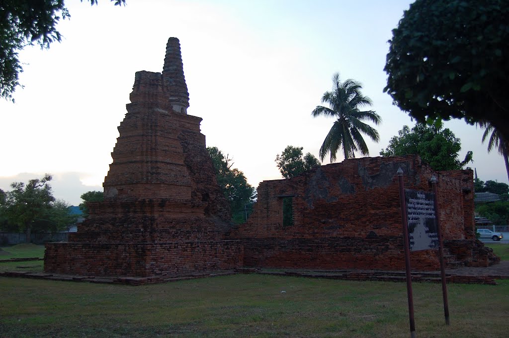 Ayutthaya - Rovine by Sphimm