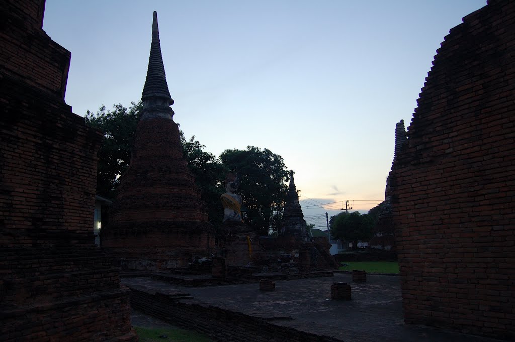 Ayutthaya - Rovine by Sphimm