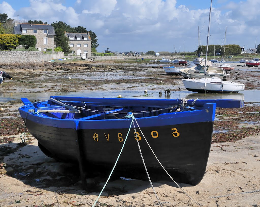 Old boat - Lesconil by BritPlom