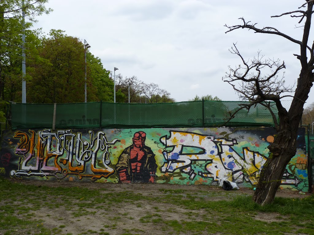 Budapest - Graff Tabán Park (2012) by greg-007