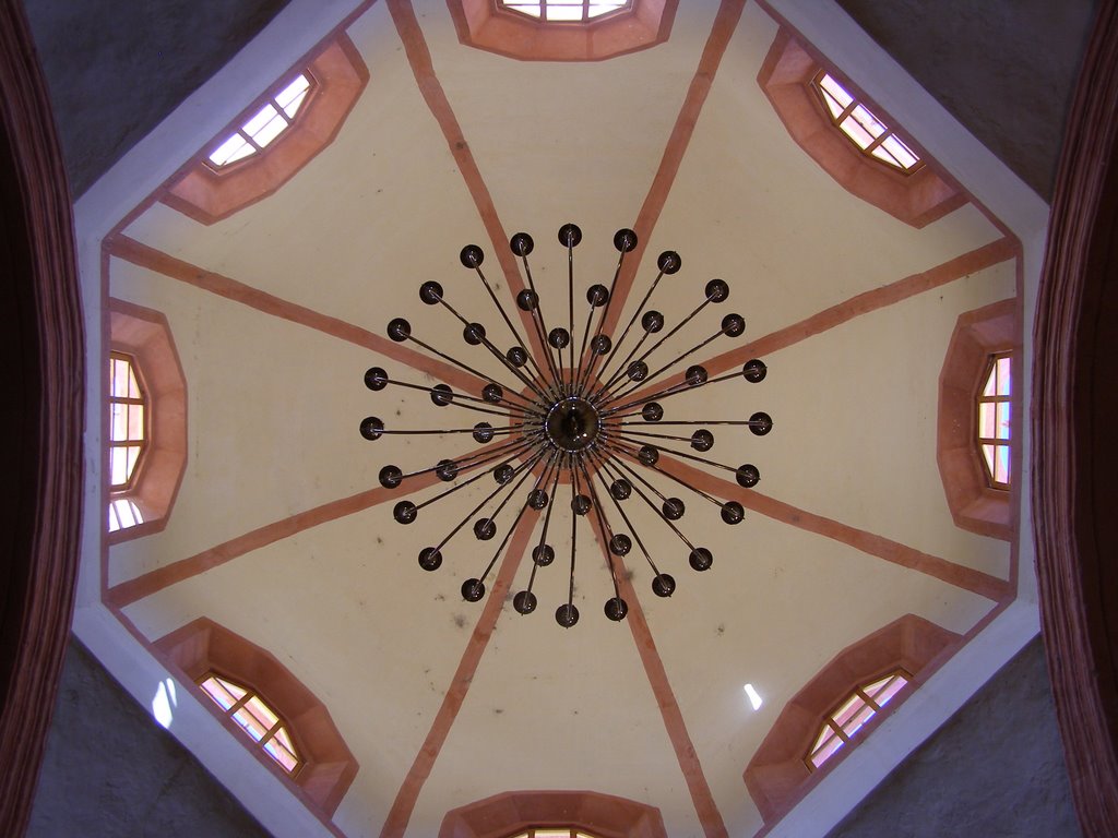 Inner view of the Landa church dome by Luis Guillermo Cota