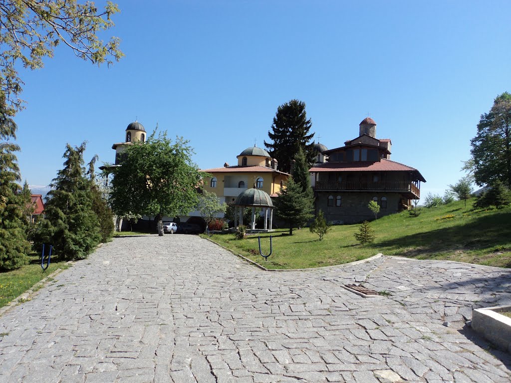 Monasterio de Resilovo. Bulgaria by Luin Mena