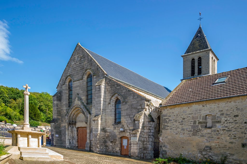 L'église St Eloi ( Eglise des XII et XIIIeme ) Monchy-Saint-Éloi by Berpiet