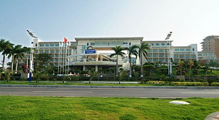 Days Hotel & Suites Sanya Resort by Rocky Fu