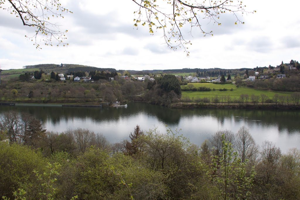 Lac de la Haute-Sûre, Liefrange, Insenborn by Roger Geijsels