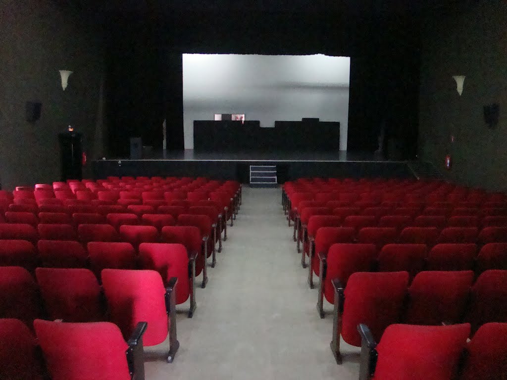 Cine Santana by andrade uha