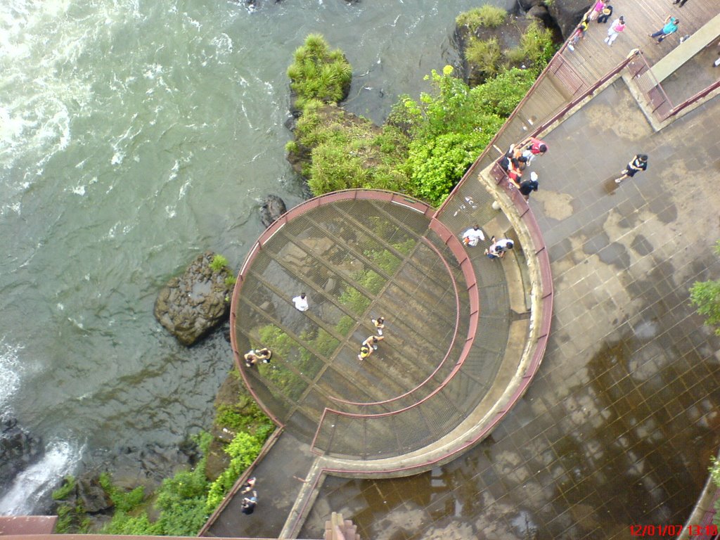 Cataratas - vista do alto do elevador by ÉricaSM