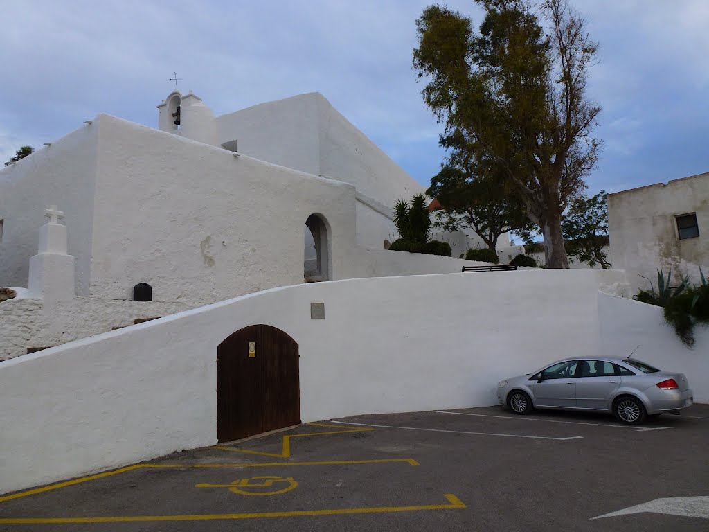 Iglesia de Santa Eulalia del Riu by txema-122