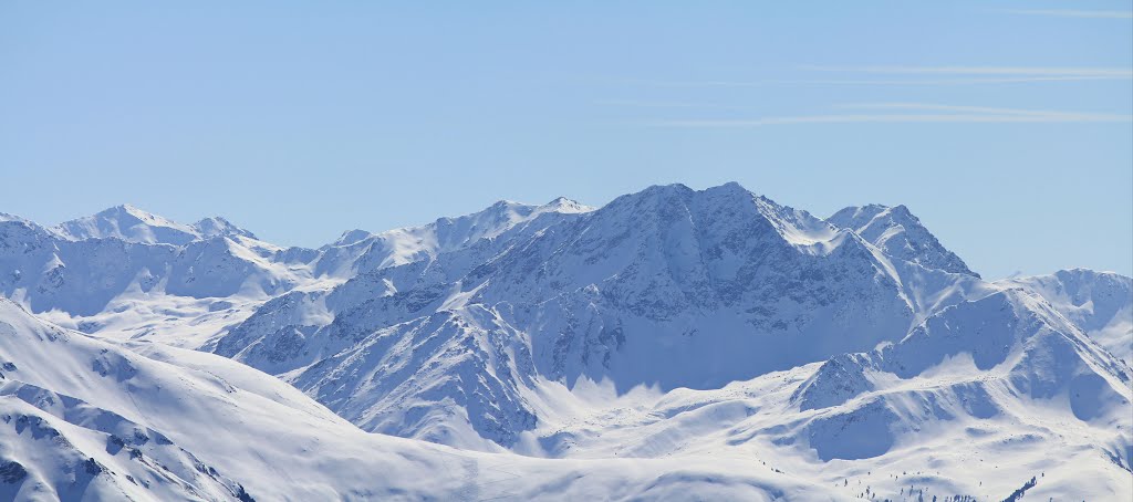 Wildnörderer (3.015m, im Vordergrund), Ötztaler Alpen by Tom Cul