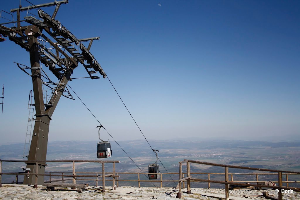 Skalnaté pleso, top of cableway by I3oris