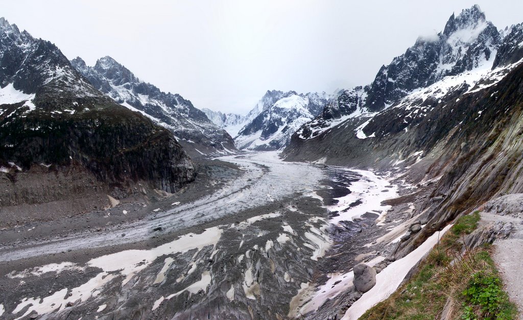 La Mer de Glace by Lilian Alizert