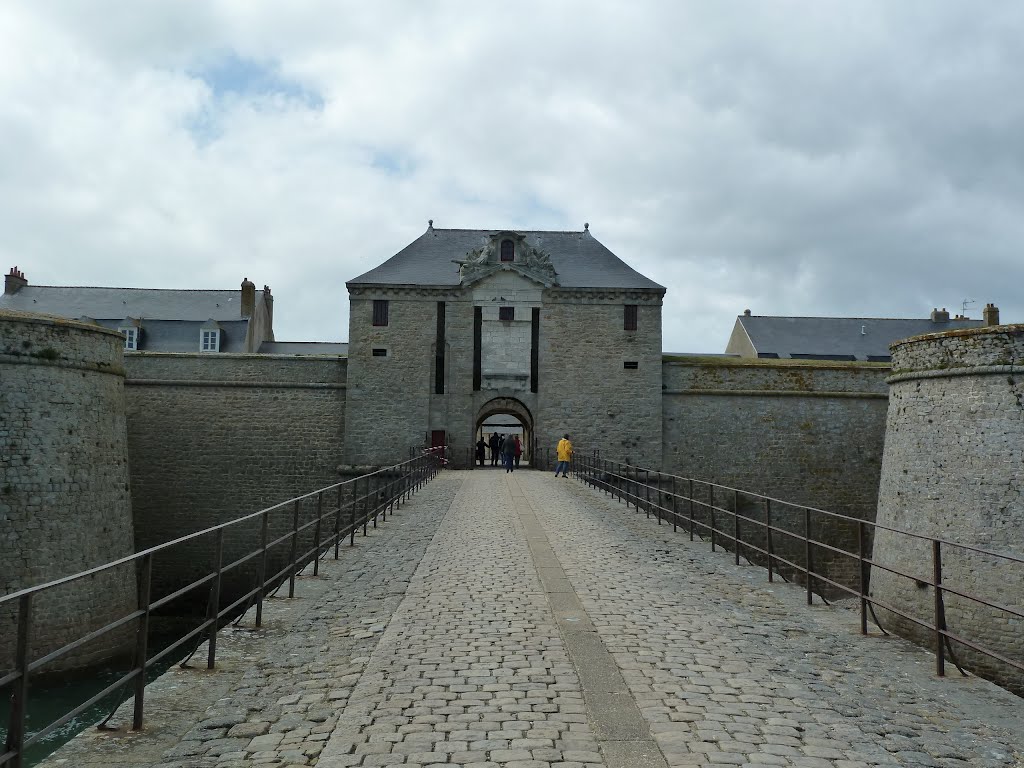 La Citadelle de Port-Louis (XVIIe s.) by FGuertin