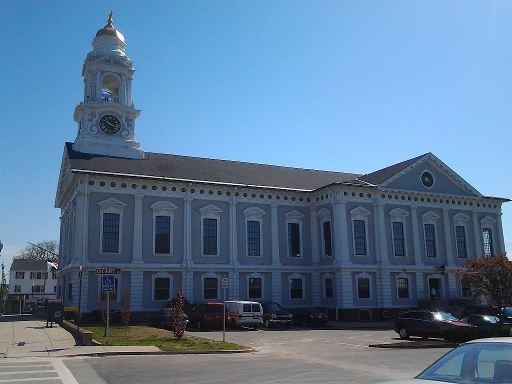 Milford Town Hall by Andri Kyrychok