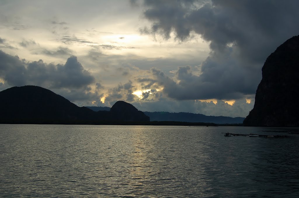 Phang-Nga - Ko Panyi Muslim Fishing Village by Sphimm