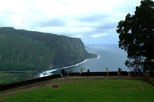 Waipio by Toshio's