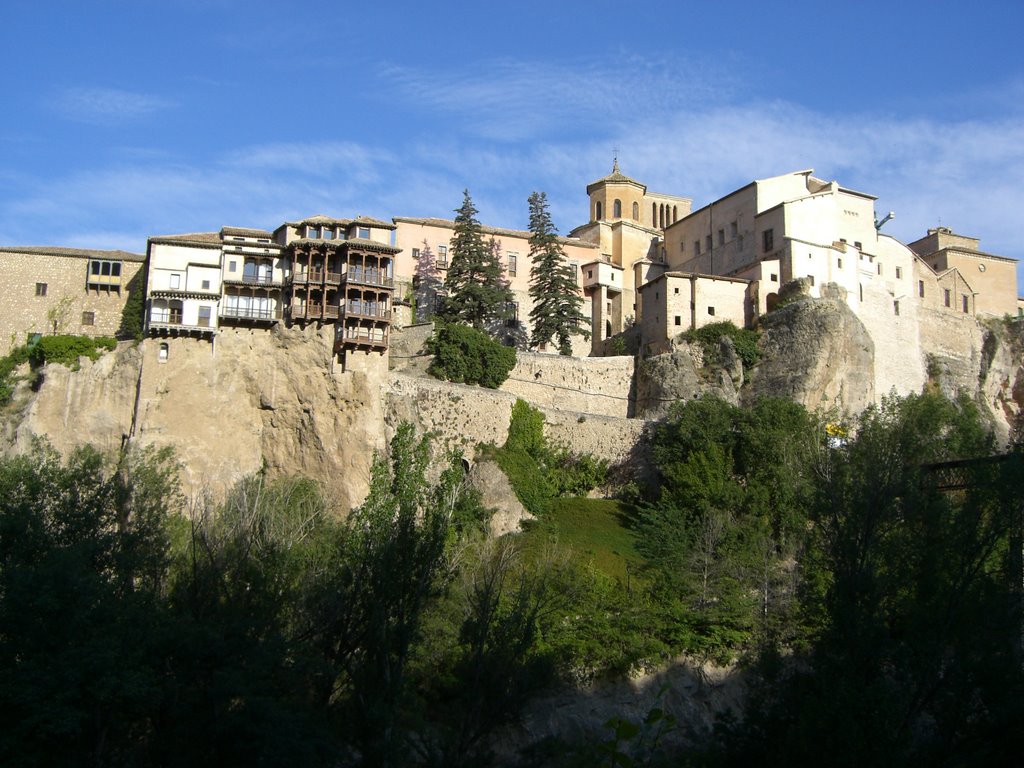 Vista de las casas colgantes by Evaristo Rodriguez M…