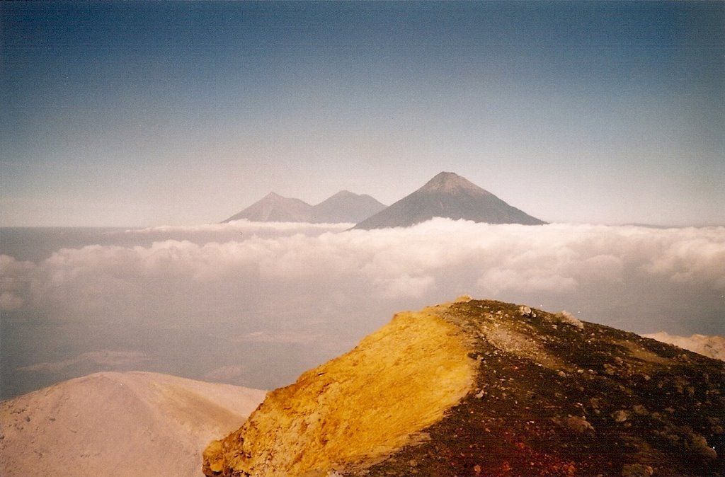 Pacaya, guatemala by danbri