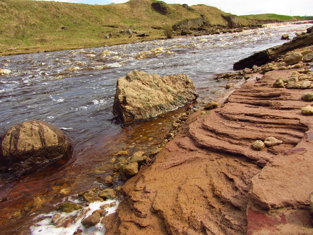 Красные пески на реке Тосна/ The red sands of the river Tosna/ La sabbia rossa del fiume Tosna by Andrej Antipin