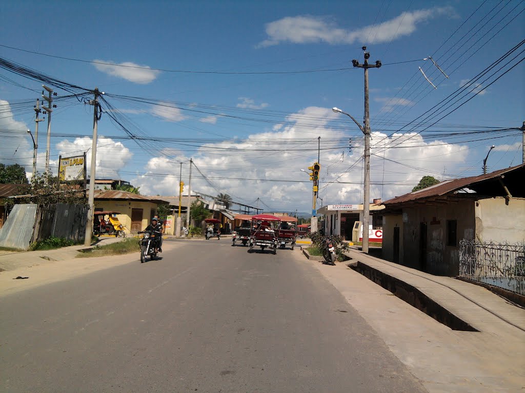 Interseccion Jr. Cuzco y Jr. Jose Olaya, Huayco by AmacedoS