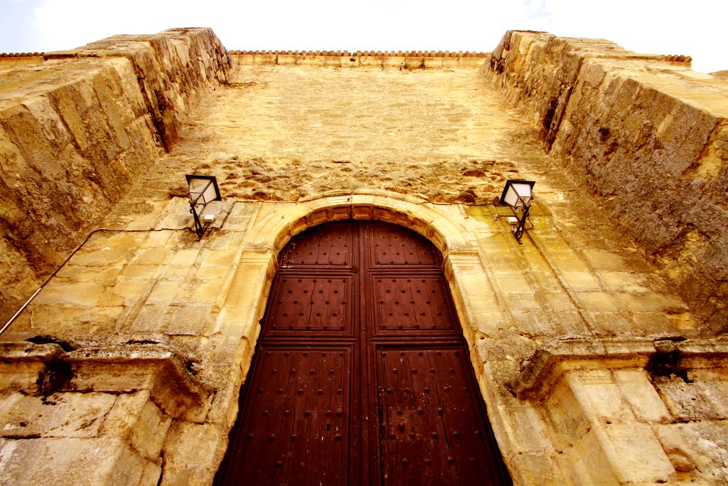 Iglesia de Belinchon Cuenca Pta. Posterior by pepe luis spain