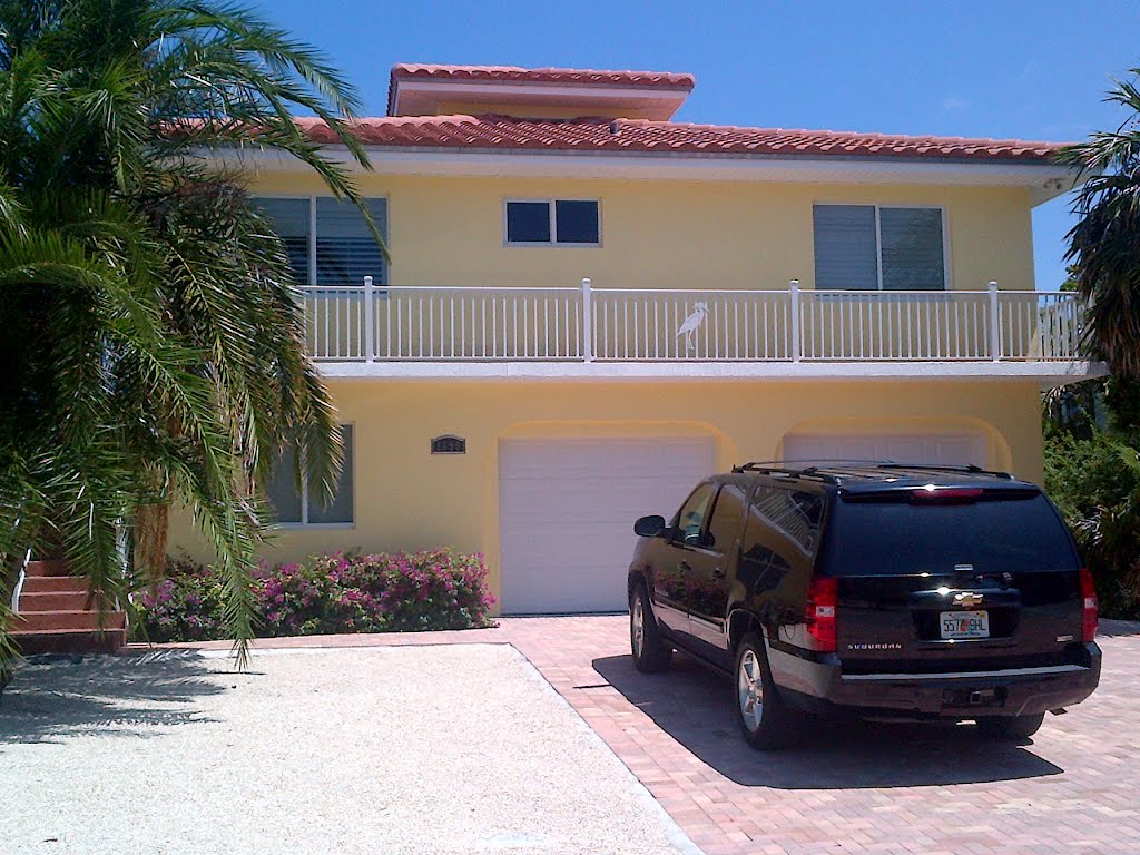 Beautiful Clay Tile Roof, Florida Keys by A1PropertyServices