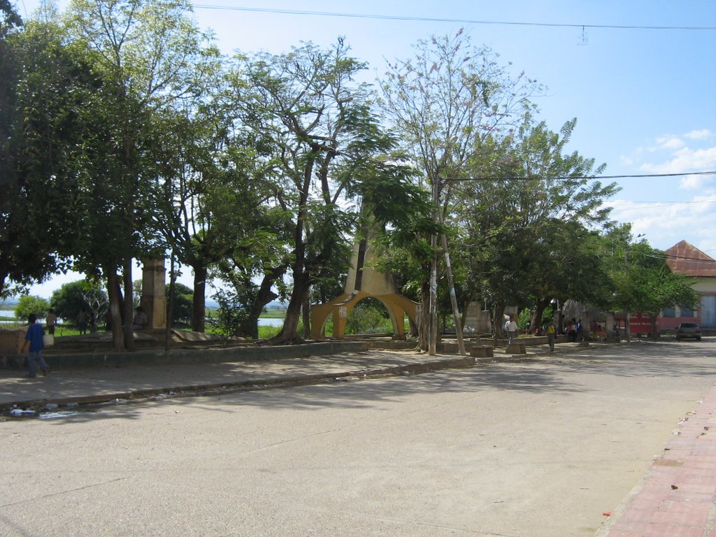 Parque Simón Bolivar by Alvaro Esparragoza M…