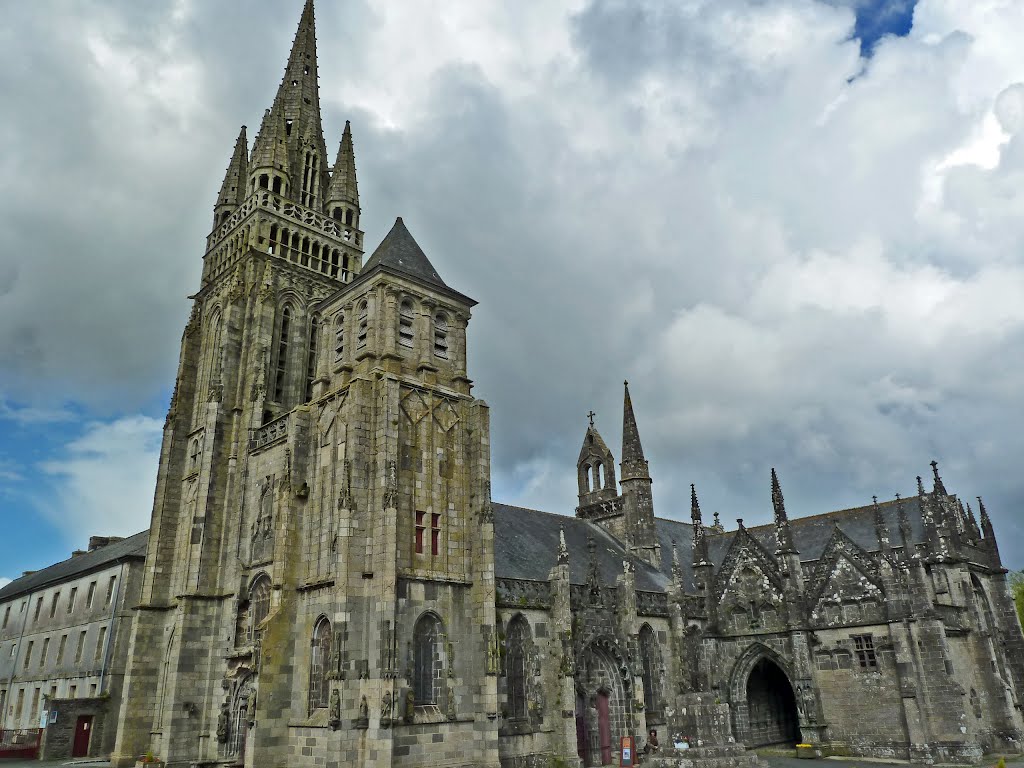 Notre-Dame du Folgoët (XVe s.) by FGuertin