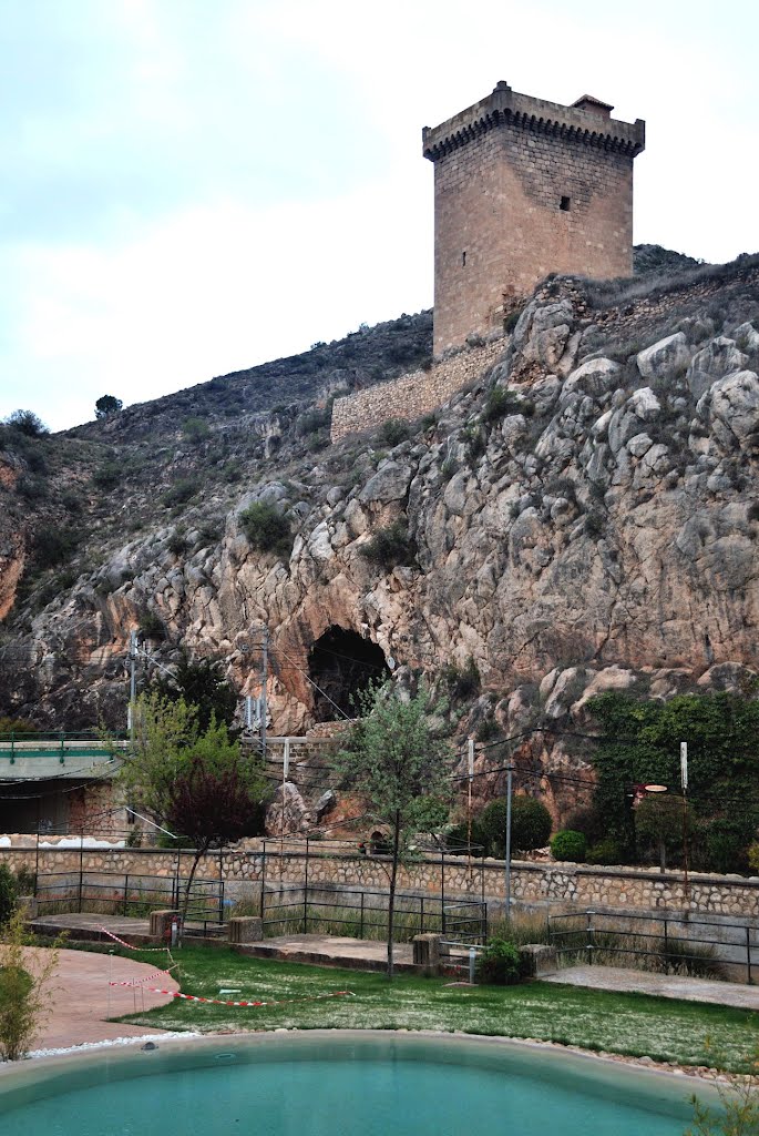 Alhama de Aragón - Castillo de Alhama [29.04.2012] by Jordi Peralta