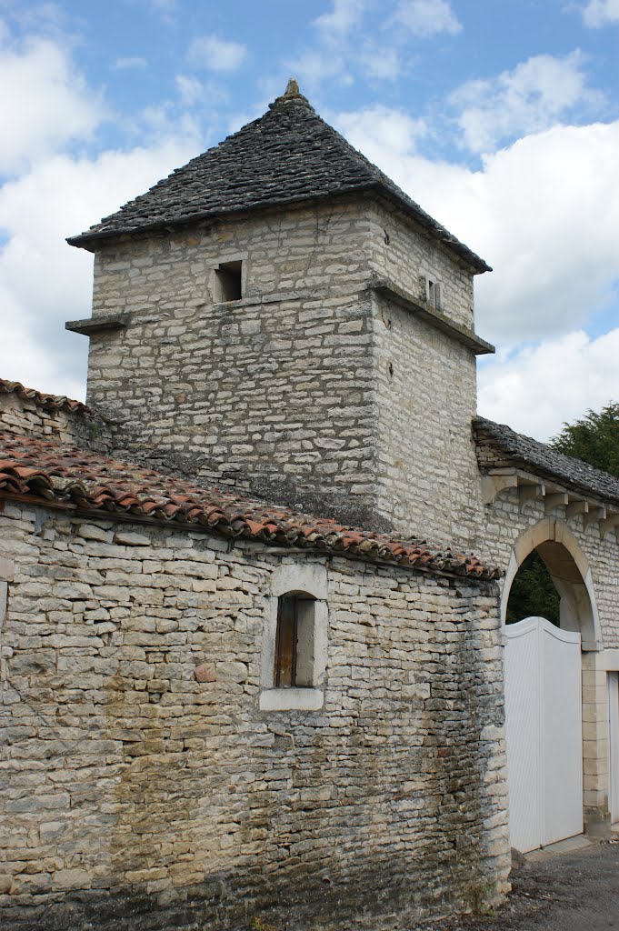 Pigeonnier à Quintaine commune de Clessé by philetisa