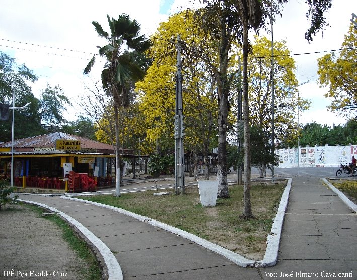 Campina Grande: Praça Evaldo Cruz by Elmano Pontes Cavalc…