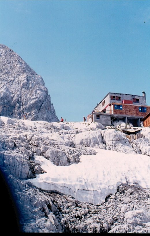 Twelf apostoli rifugio-Brenta Dolomitii. by Tombstone65