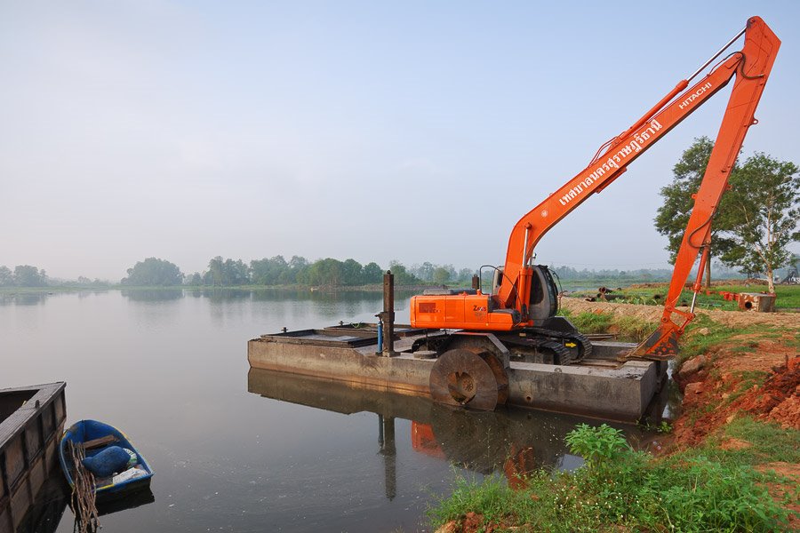 Excavator - Surat Thani - 2008 by Joachim Häfner