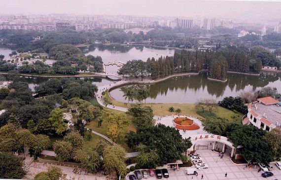 Overlook Liuhua Lake Park by Huajun Wang