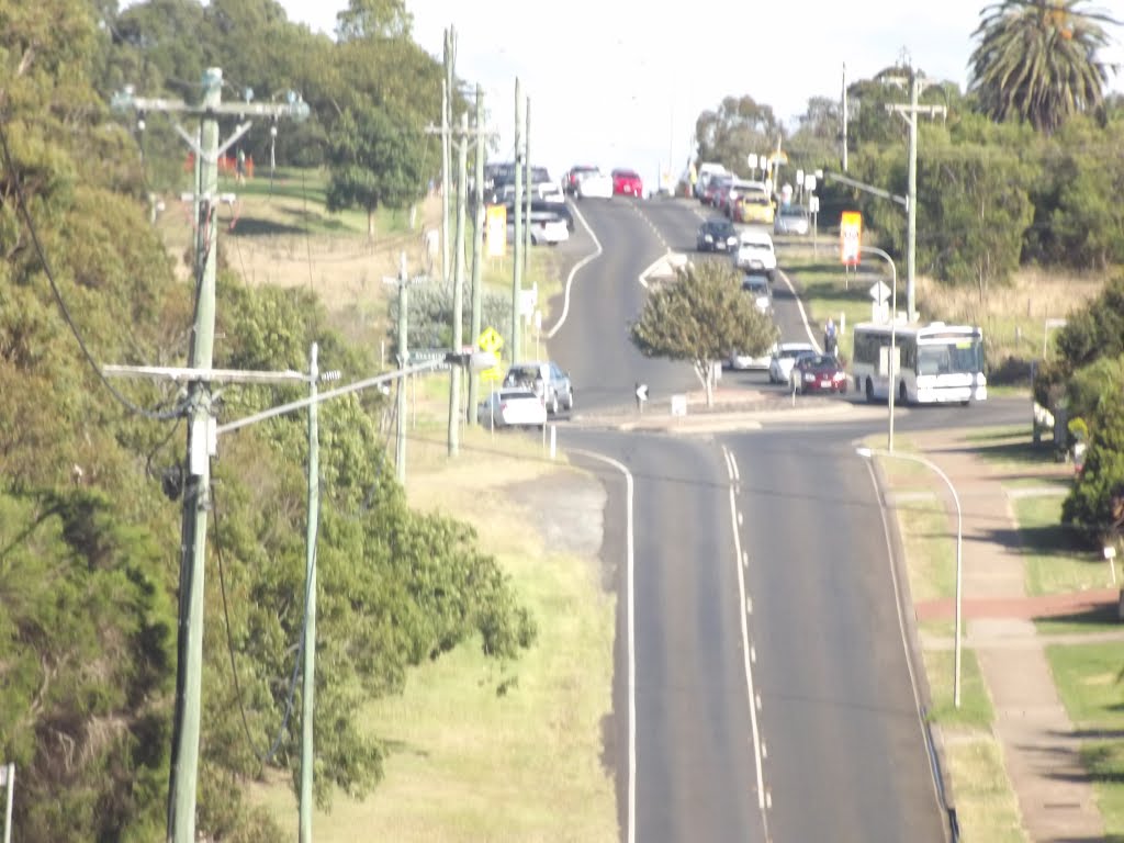 Glenvale School Morning Madness by origmong