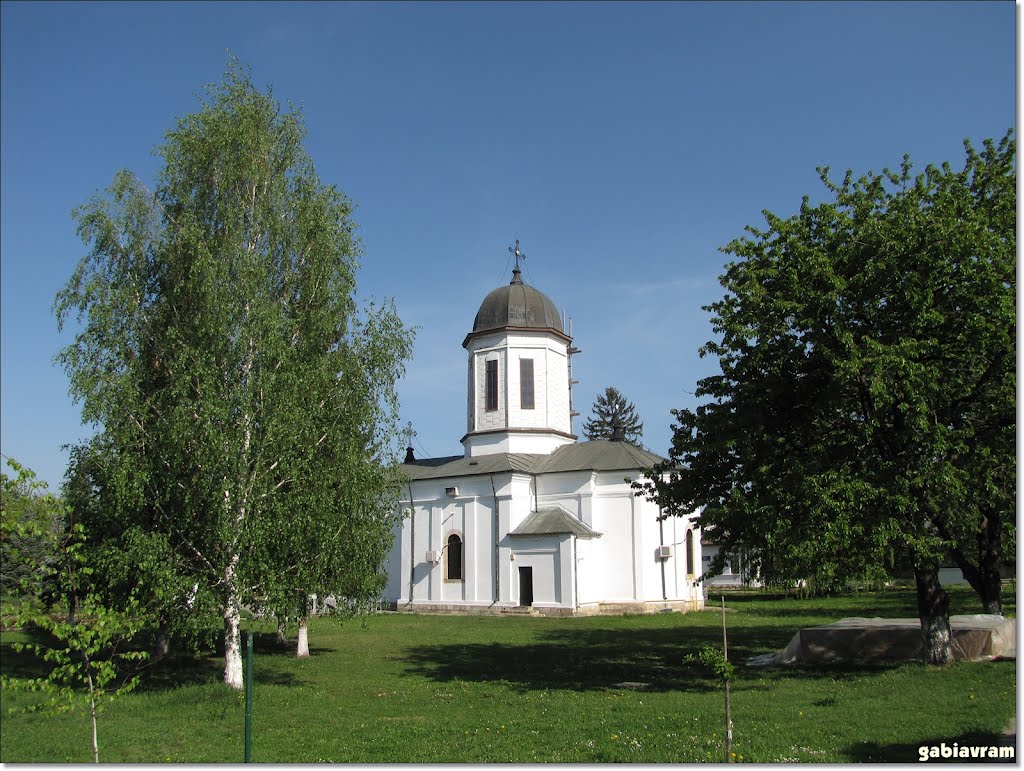 Biserica Manastirii Zamfira by gabiavram