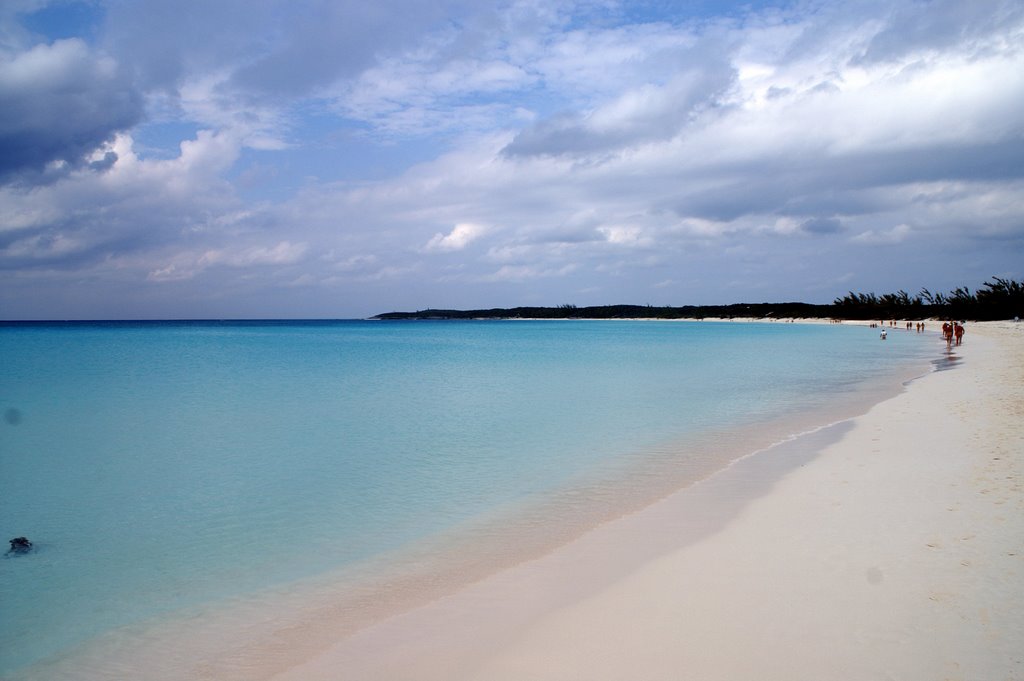 Half Moon Cay - Best Beach Ever? by kellandhow