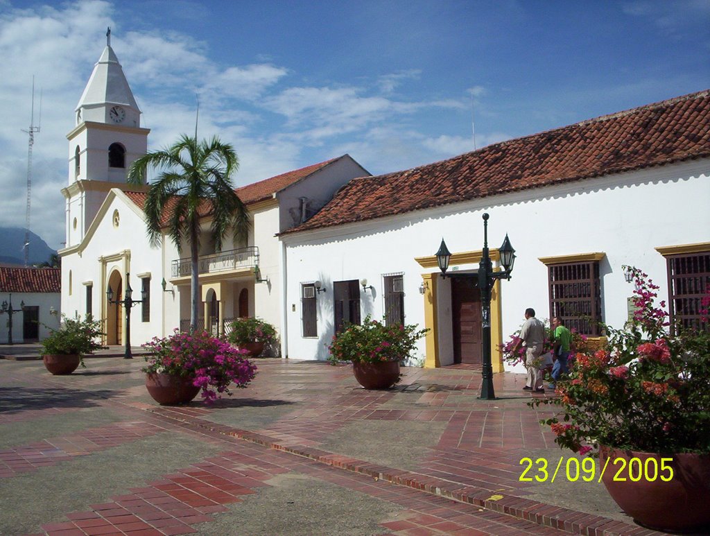 IGLESIA LA CONCEPCIÓN - CASA COLONIAL by RODOLFO USECHE MELO