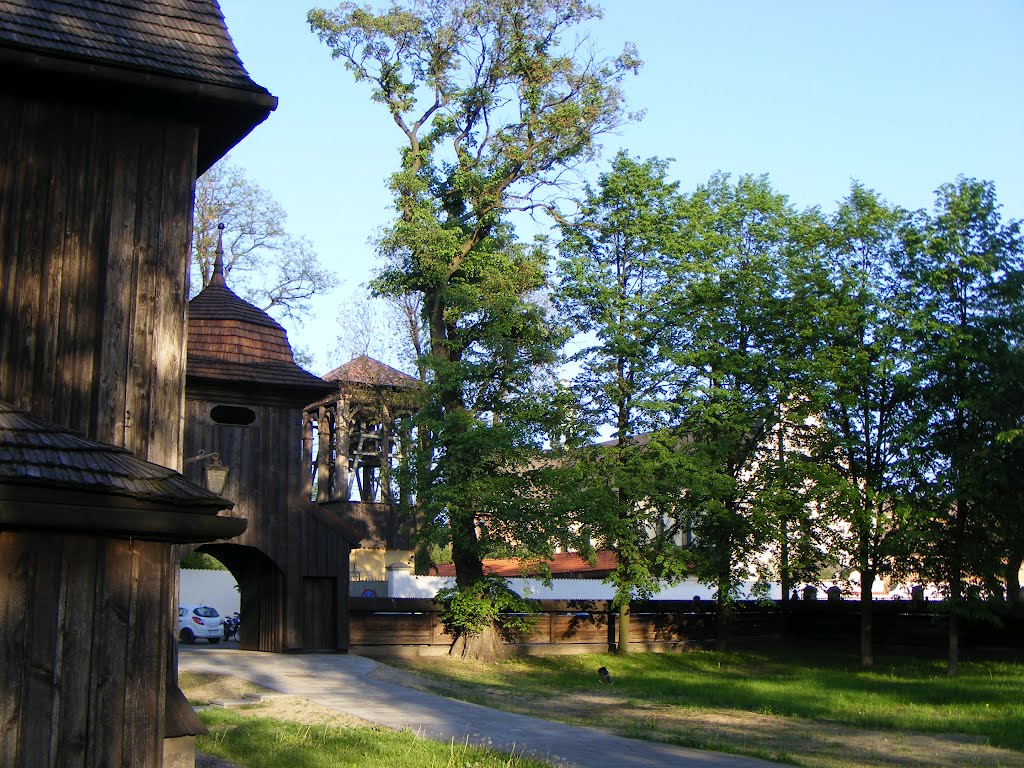 Kraków, kościół św. Bartłomieja i klasztor oo. cystersów w Mogile by galaktyka