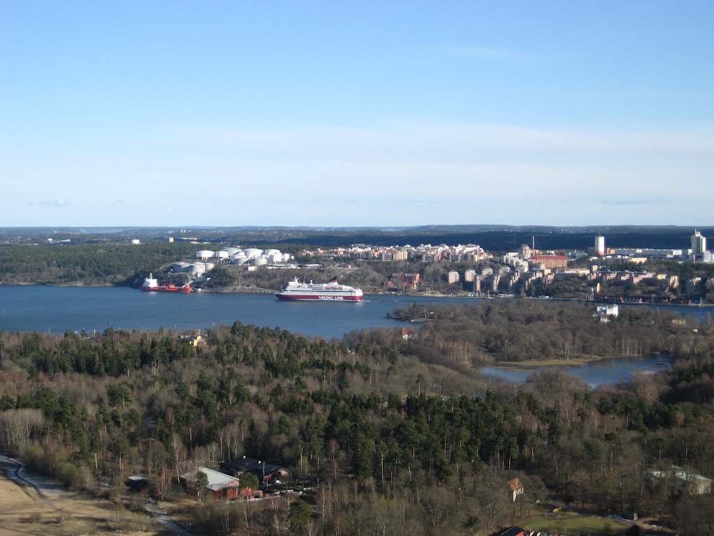 Nacka east of Stockholm as viewed from Kaknästornet by Michael Diegelmann