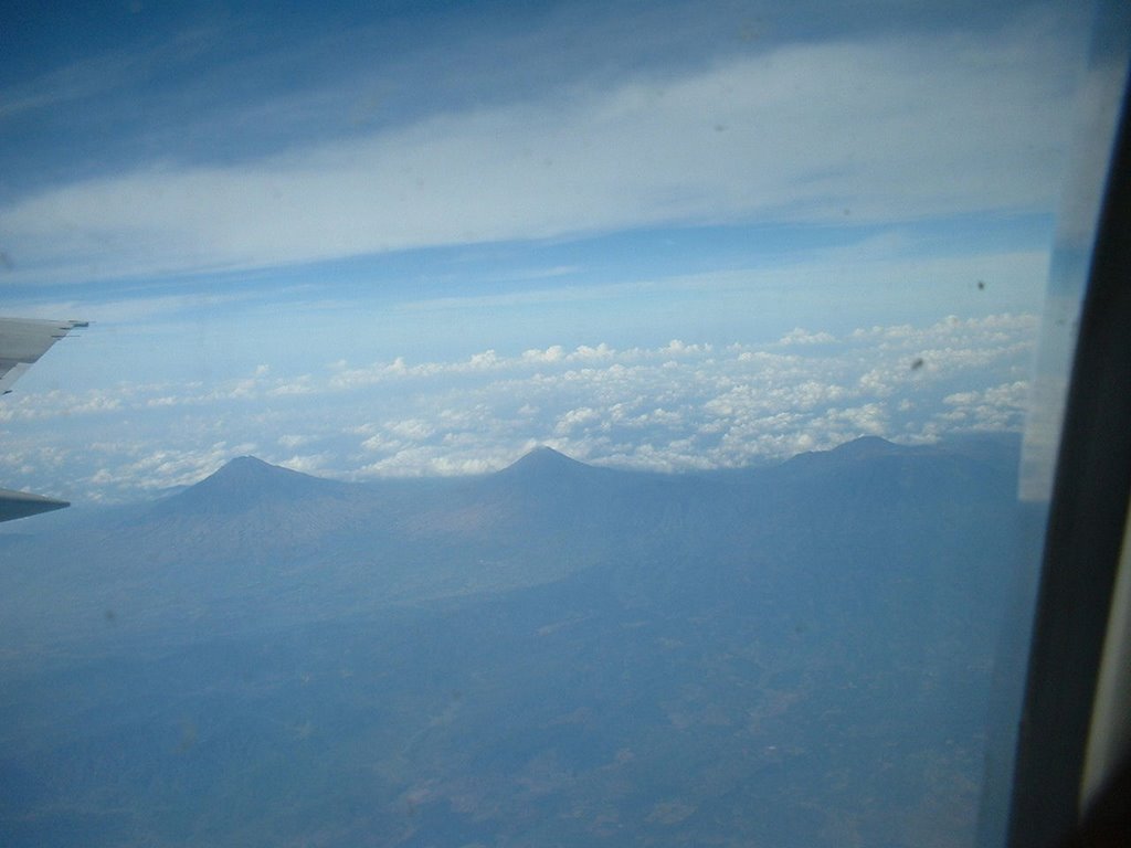 Sumbing Sindoro ( view from Boeing 737-300 ) by Eko S Nugroho