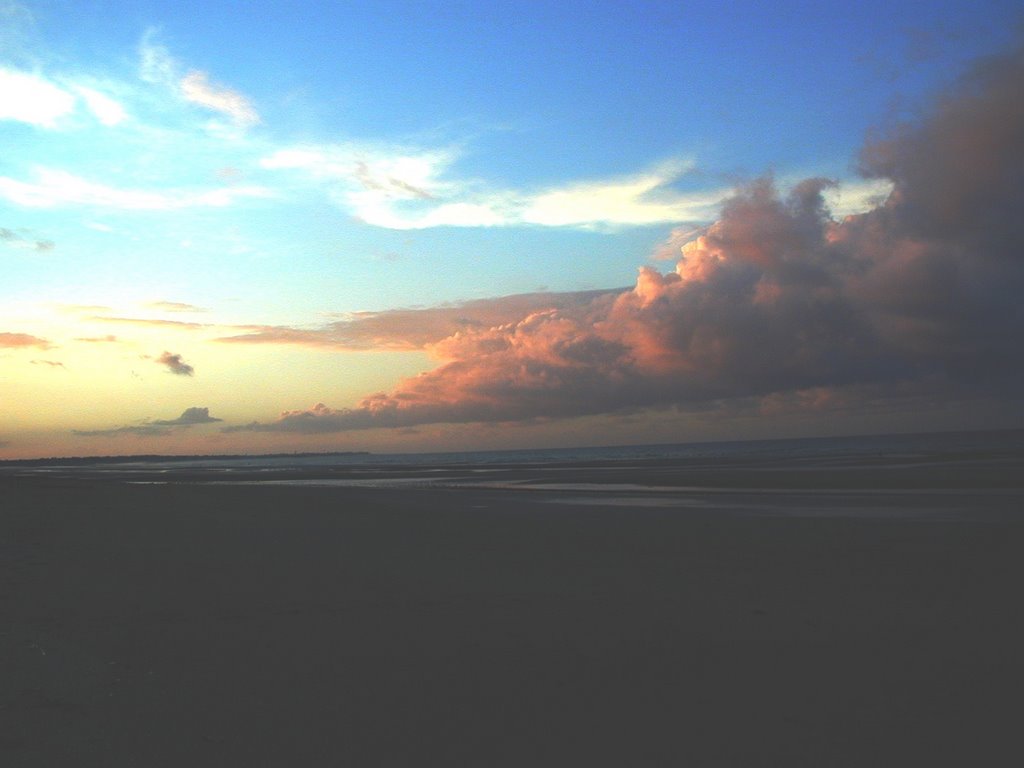 Ouistreham, La Manche by Szekér